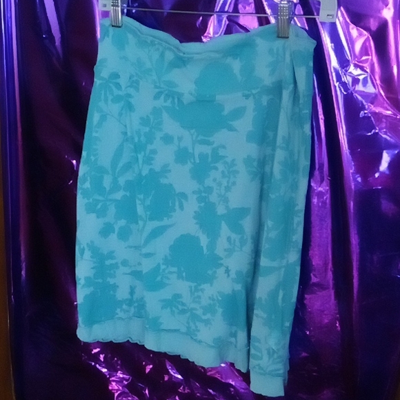 Summer beach skirt - Picture 1 of 3